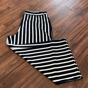 Banana Republic Black & White Wide Leg Striped Jumpsuit Pants
